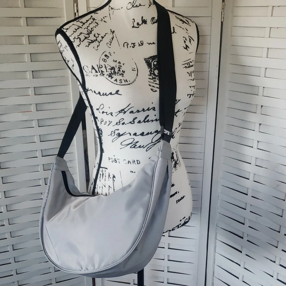 Original Use Gray Lightweigth Crossbody Unisex Bag